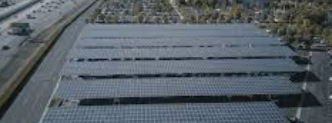 Pros and Cons of CAPEX model for Solar Farms