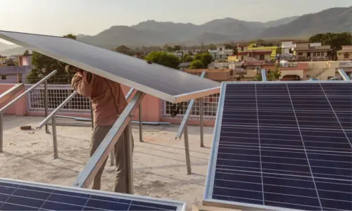 Rooftop Solar for Malls, Hotels, and Shopping Complexes